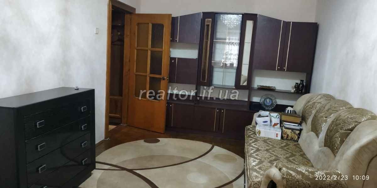 Prodayetsya_3_kimnatna_kvartyra_z_meblyamy_po_vulytsi_Chornovola_21406_6_1645610476.jpeg
