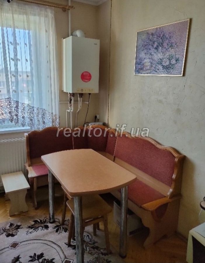 Prodayetsya_3_kimnatna_kvartyra_z_remontom_i_indyvidualnym_opalennyam_po_vulytsi_Stusa_21293_8_1643791852.jpeg