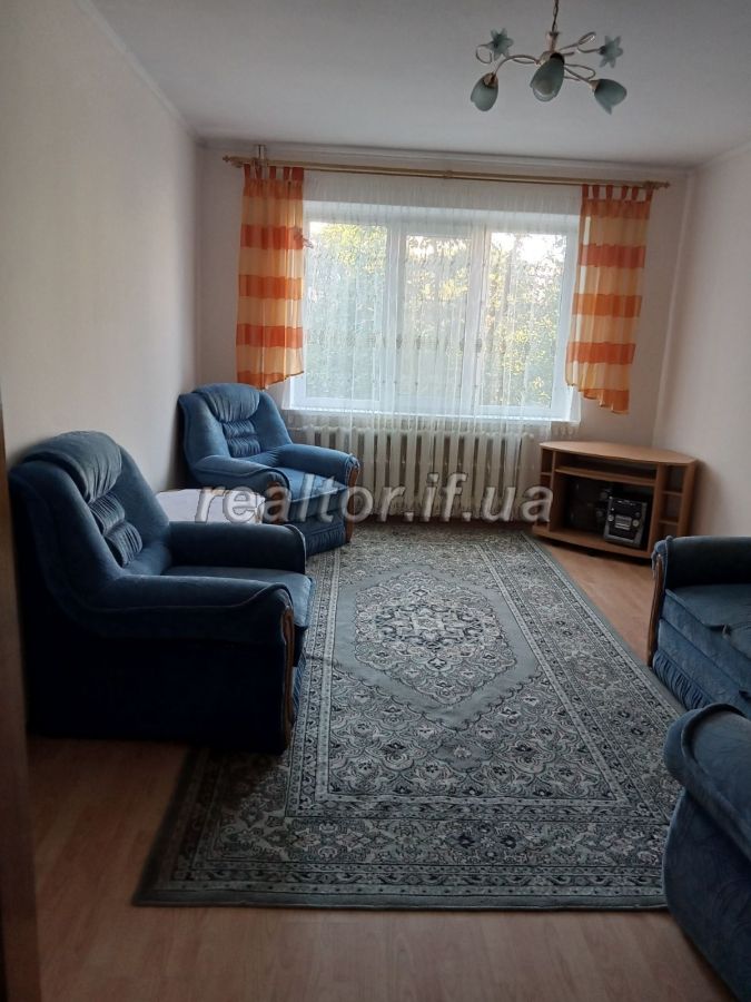 Prodayetsya_3_kimnatna_kvartyra_z_remontom_i_meblyamy_po_vulytsi_Mykolaichuka_22624_18_1695027965.jpeg
