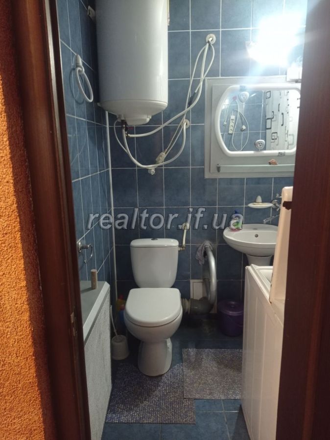 Prodayetsya_3_kimnatna_kvartyra_z_u_nimetskomu_budynku_v_raioni_Pasichna_9930_11_1674811291.jpeg
