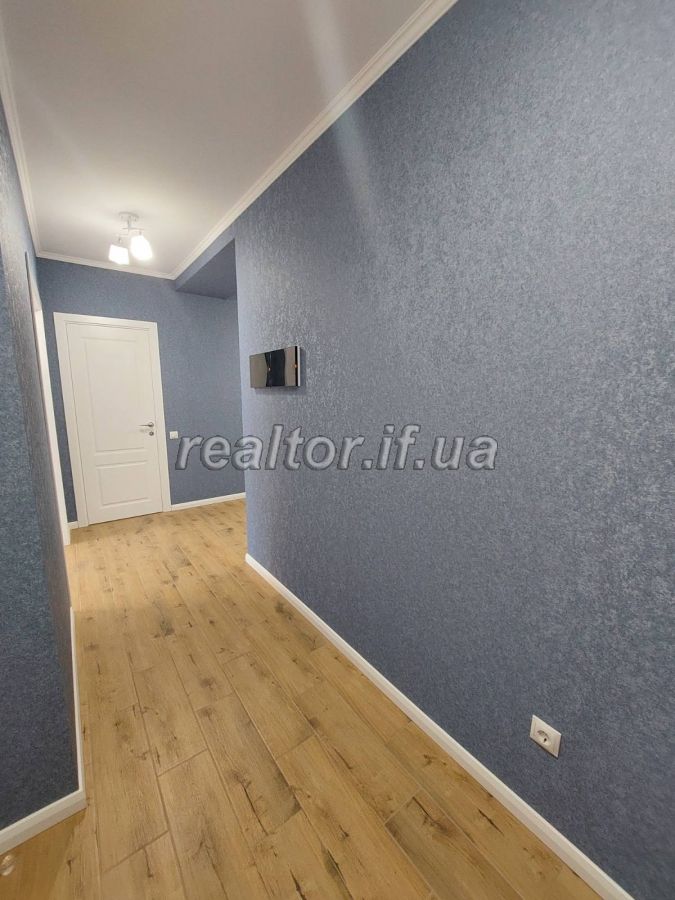 Prodayetsya_3_kimnatna_kvartyra_z_yakisnym_remontom_po_vulytsi_Natsionalnoyi_Hvardiyi_21890_17_1698843414.jpeg