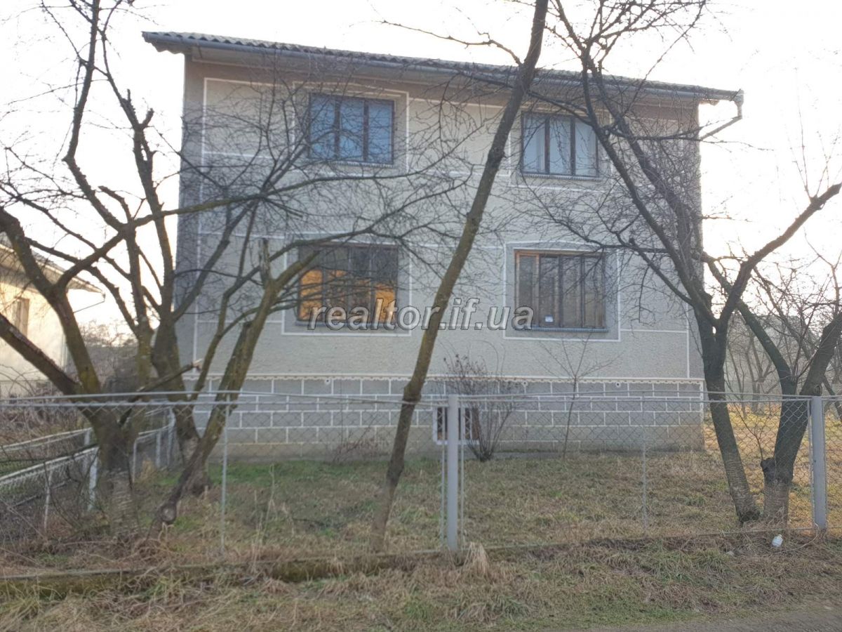 Prodayetsya_budynok_v_Nadvirnii_17534_3_1579508656.jpg