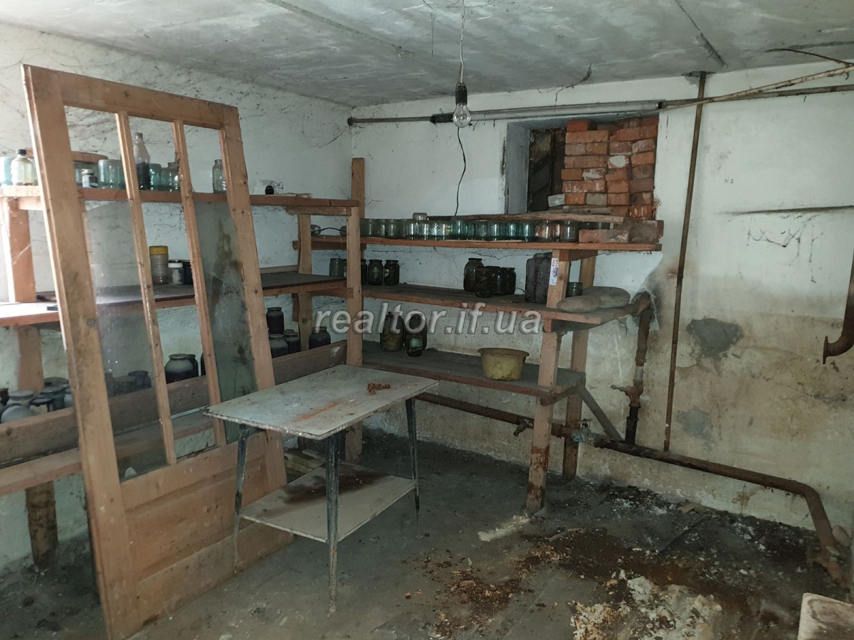 Prodayetsya_budynok_v_Nadvirnii_17534_3_1579508740.jpg