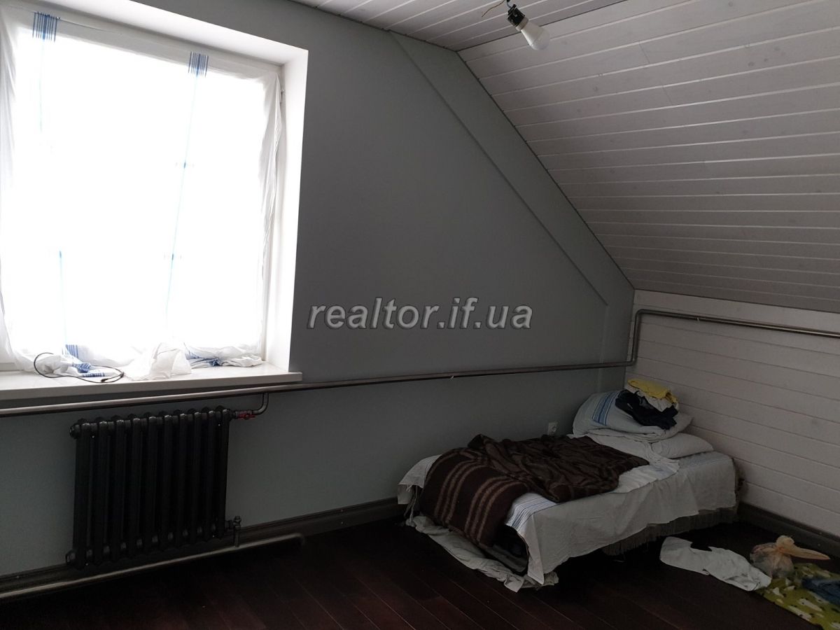 Prodayetsya_budynok_z_indyvidualnym_proektom_17523_2_1579098991.jpg