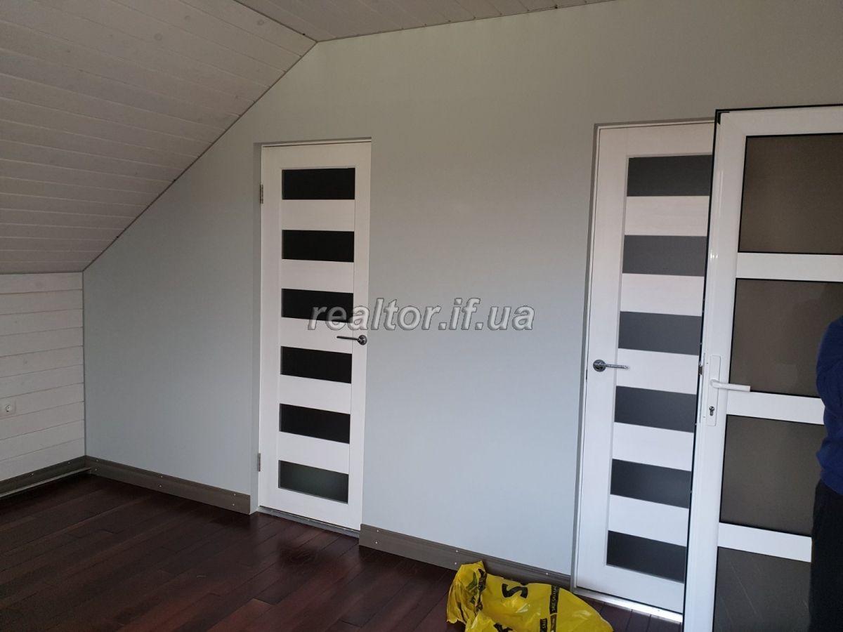 Prodayetsya_budynok_z_indyvidualnym_proektom_17523_3_1579098950.jpg