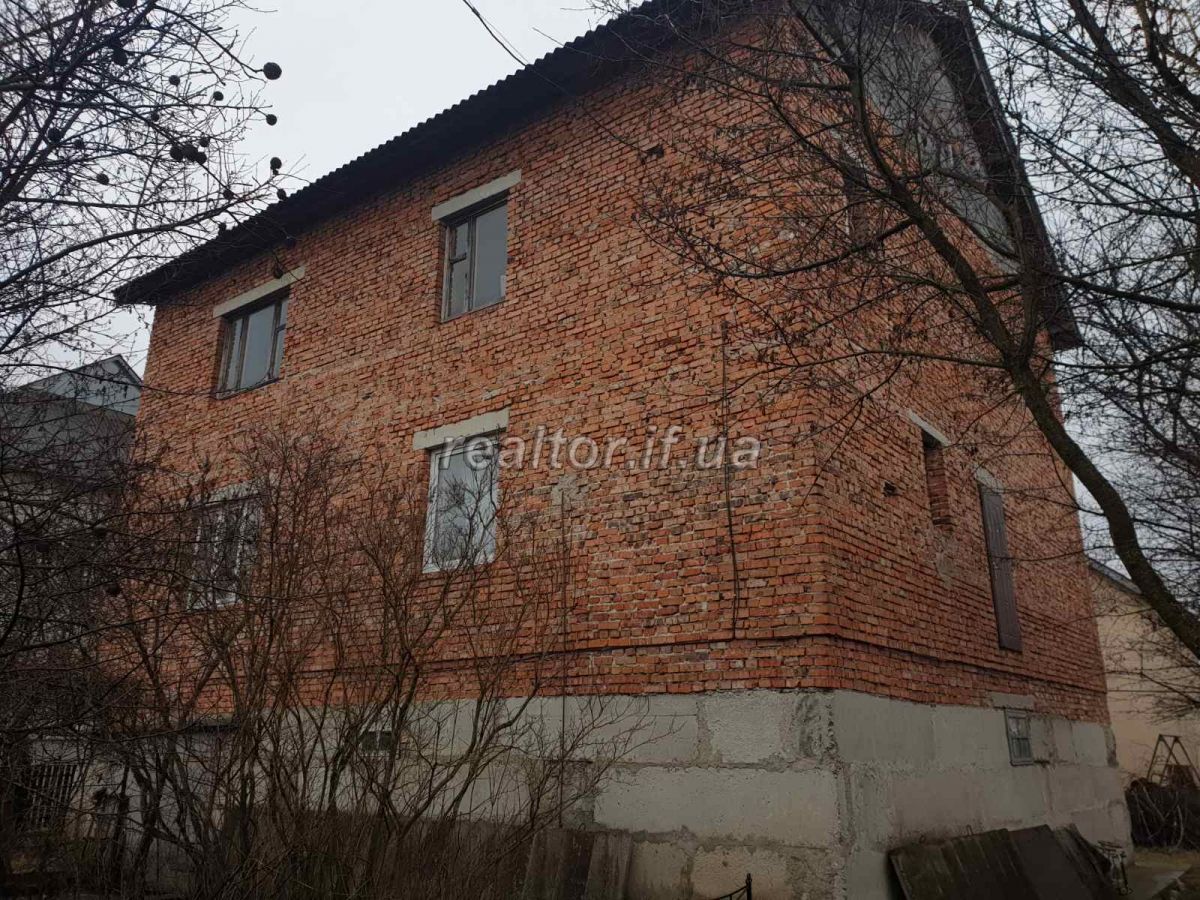 Prodayetsya_dobrotnyi_budynok_v_Kluzevi_17692_4_1582194652.jpg