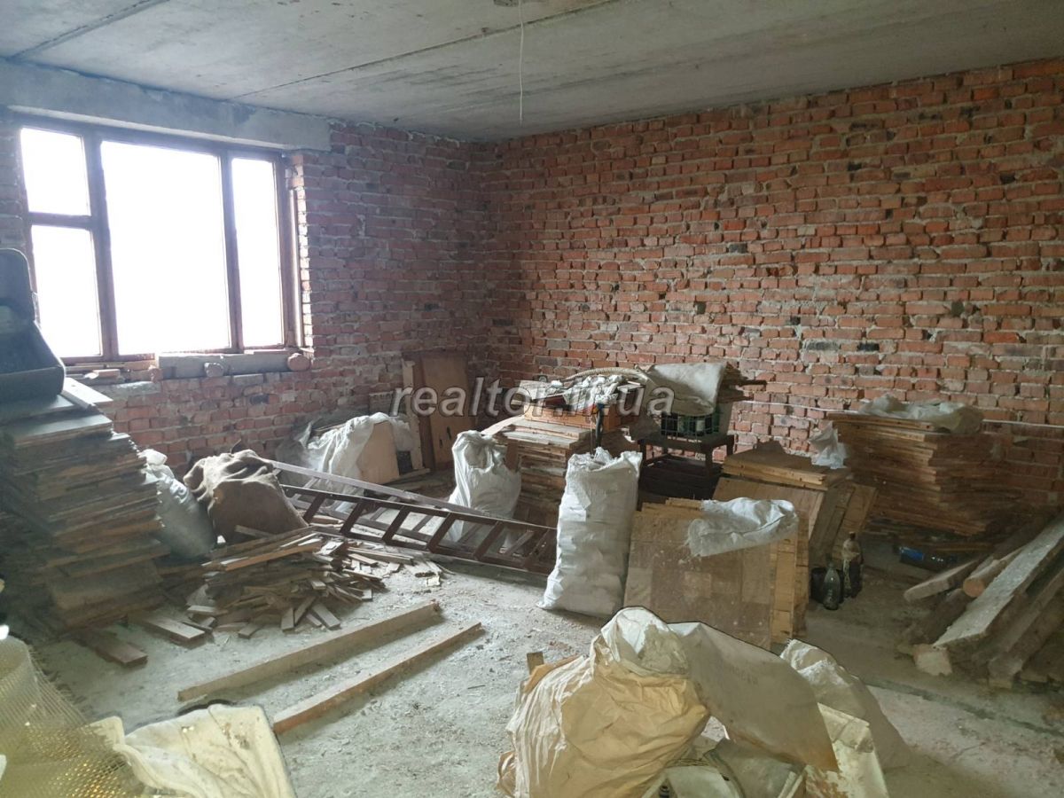 Prodayetsya_dobrotnyi_budynok_v_Kluzevi_17692_9_1582194894.jpg