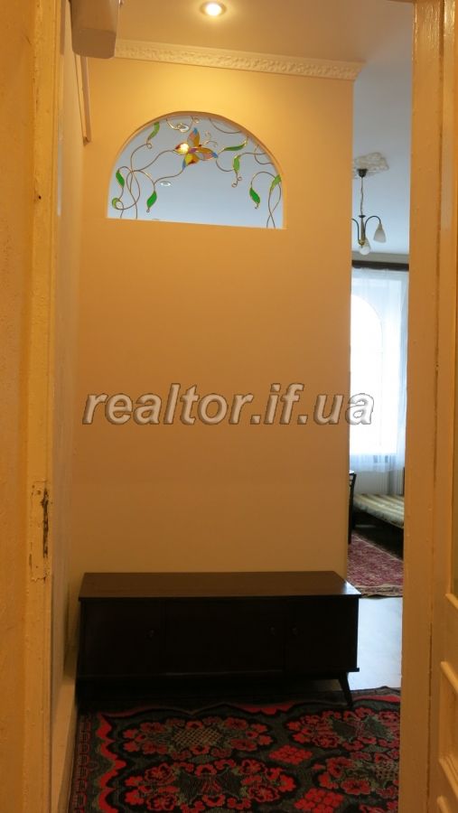 Prodayetsya_dvokhkimnatna_kvartyra_v_tsentri_mista_po_vulytsi_Sichovykh_Striltsiv_18399_23_1599462563.jpg