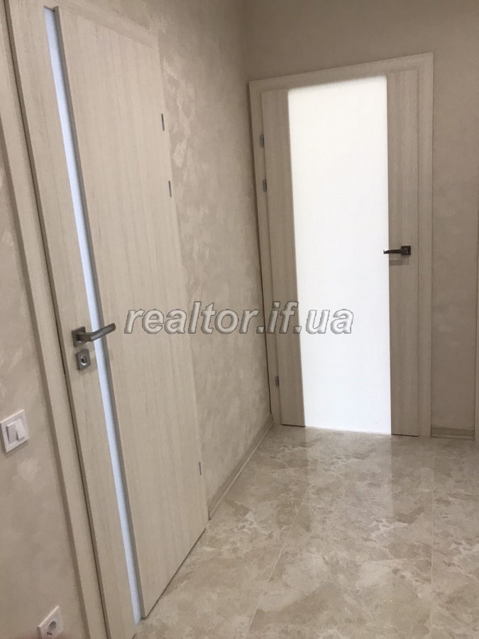 Prodayetsya_dvokhkimnatna_kvartyra_z_yakisnym_yevroremontom_v_zhytlovomu_kompleksi_Lypska_Vezha_18906_13_1605343577.jpg