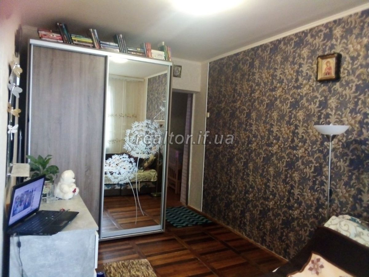 Prodayetsya_dvokimnatna_kvartyra_nepodalik_Metro_po_vulytsi_Vovchynetska_18400_2_1599052823.jpg