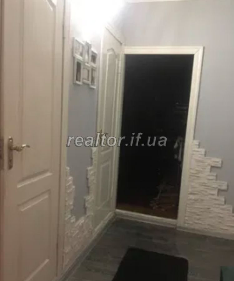 Prodayetsya_dvokimnatna_kvartyra_z_osobystym_pidvalom_po_vulytsi_Khotkevycha_23428_4_1731315238.png