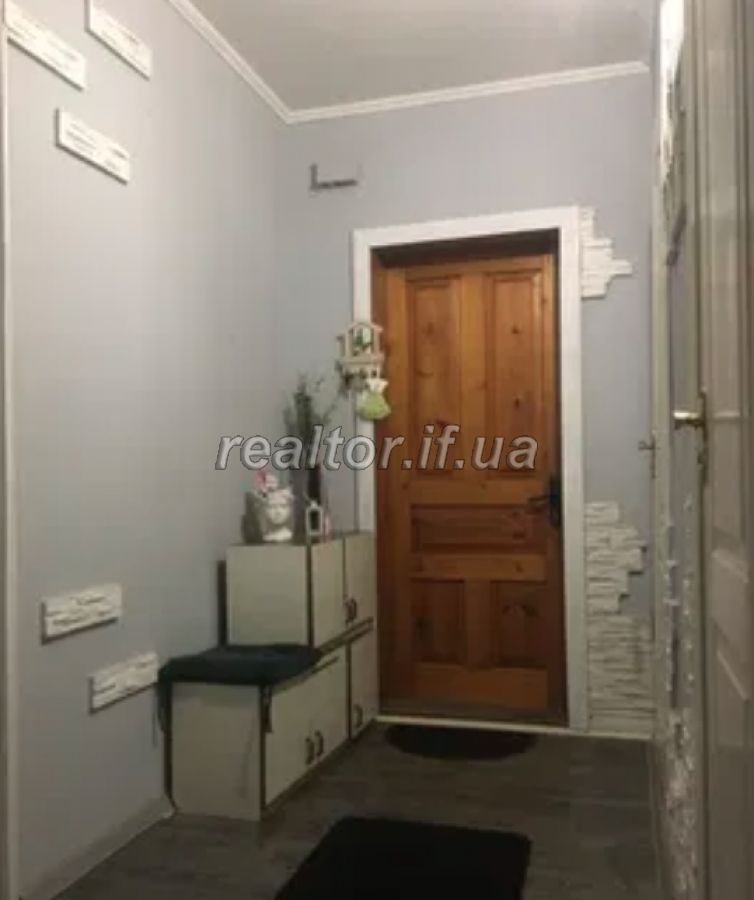 Prodayetsya_dvokimnatna_kvartyra_z_osobystym_pidvalom_po_vulytsi_Khotkevycha_23428_5_1731315238.png