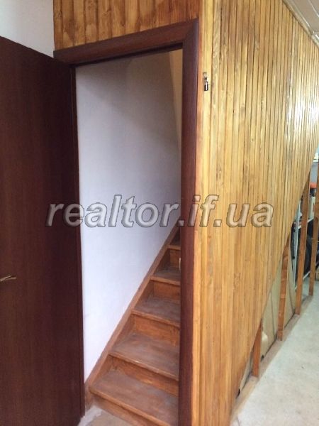 Prodayetsya_harazh_Ivano-Frankivsk_11906_19_1477920365.jpg