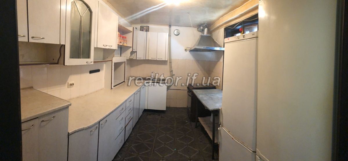 Prodayetsya_hotelno-restorannyi_kompleksz__v_mNadvirna_17543_5_1579608684.jpg
