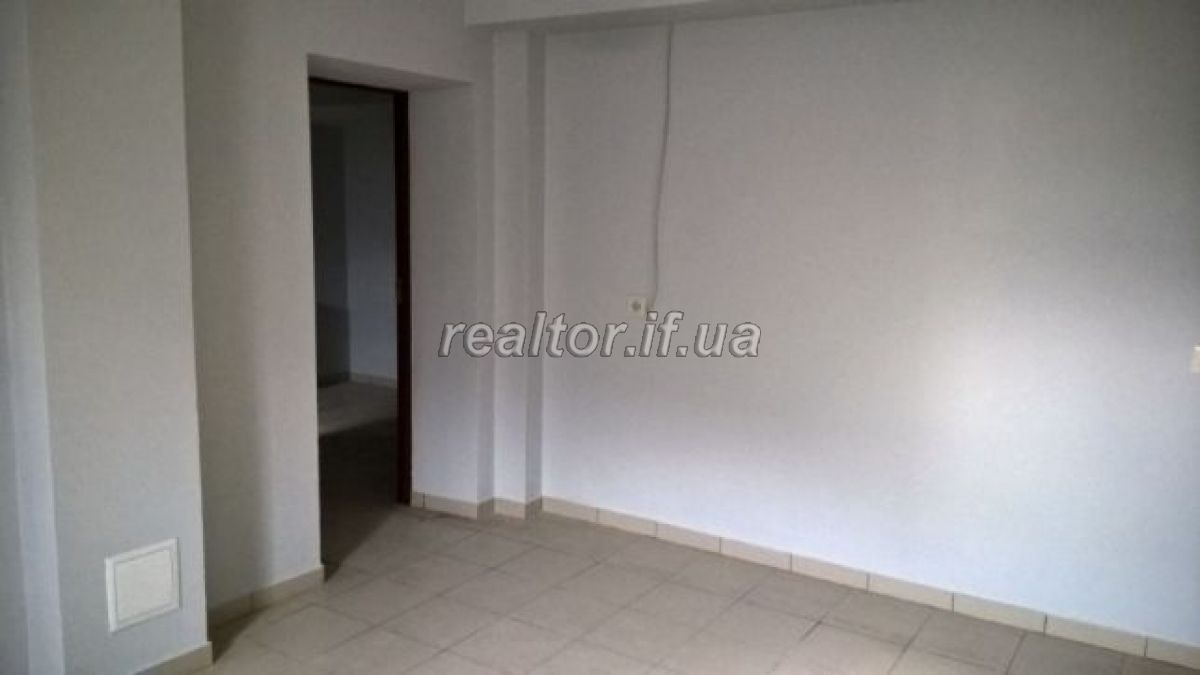 Prodayetsya_komertsiine_prymishchennya_po_vulytsi_Vovchynetska_14913_7_1527680502.jpg
