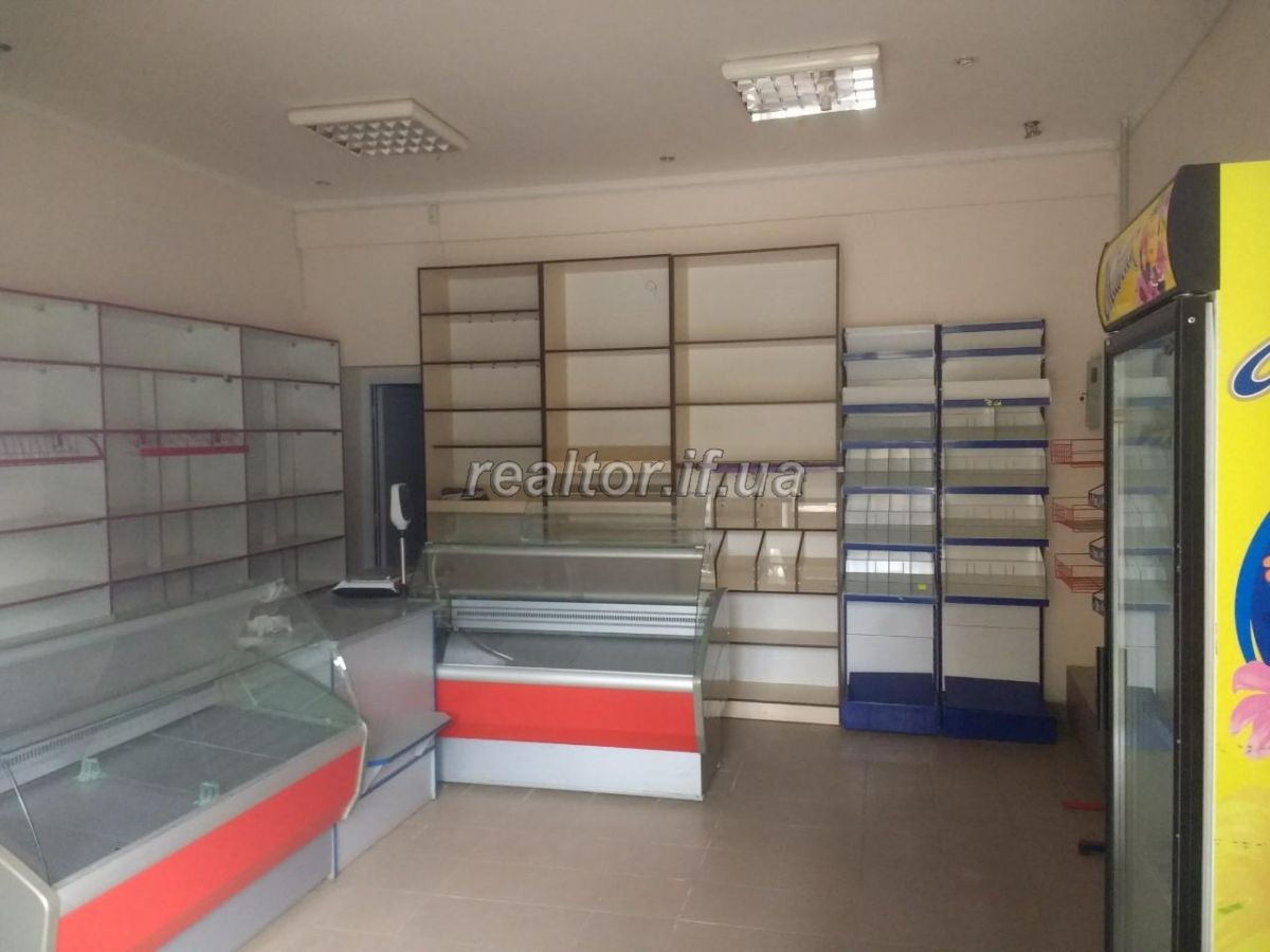 Prodayetsya_komertsiine_prymishchennya_v_spalnomu_raioni_mista_14872_4_1565954699.jpg