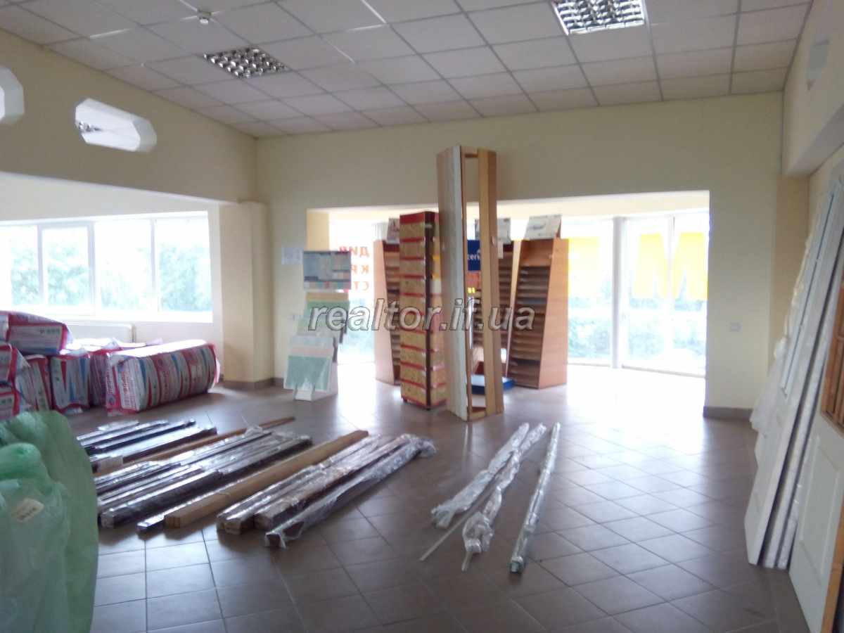 Prodayetsya_mainovyi_komertsiinyi_kompleks_v_misti_Bohorodchany_15613_22_1543396083.jpg