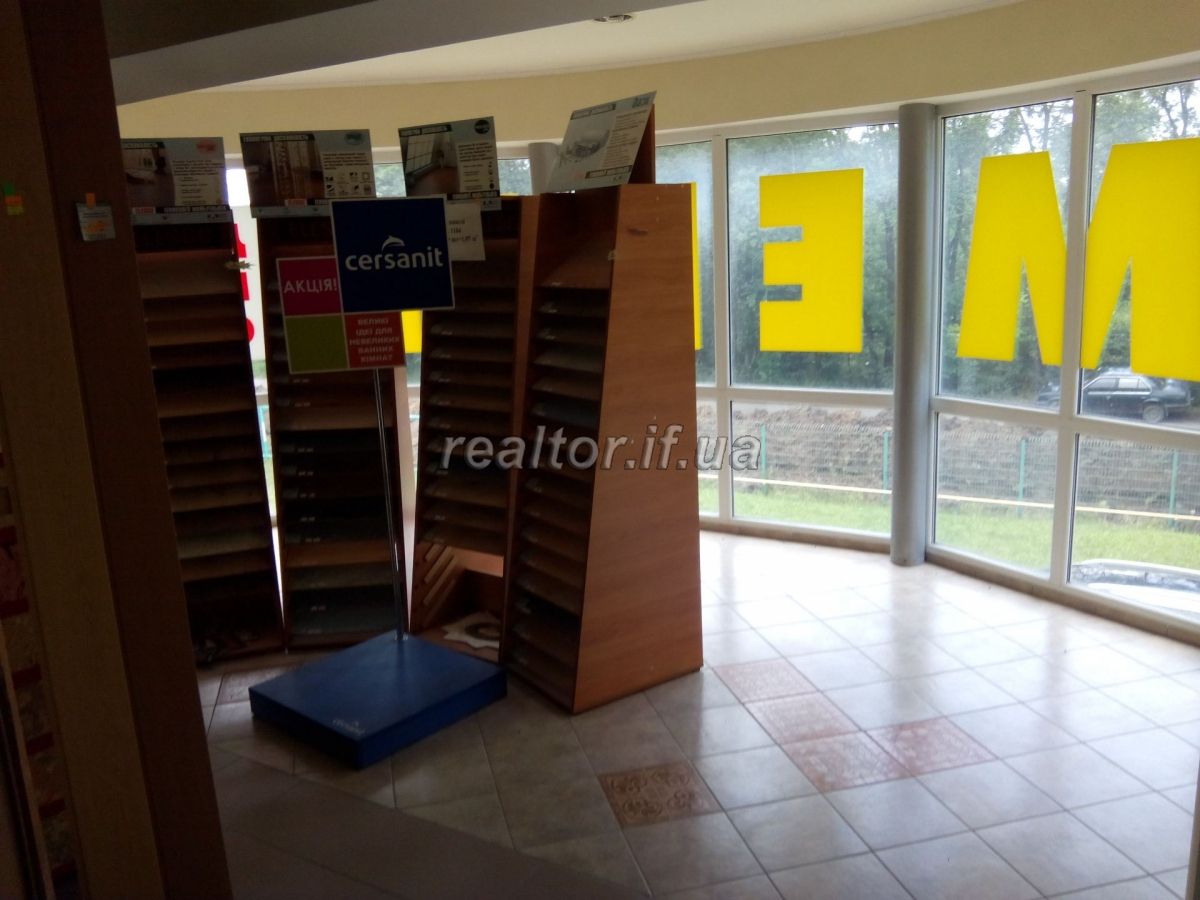 Prodayetsya_mainovyi_komertsiinyi_kompleks_v_misti_Bohorodchany_15613_26_1543396085.jpg