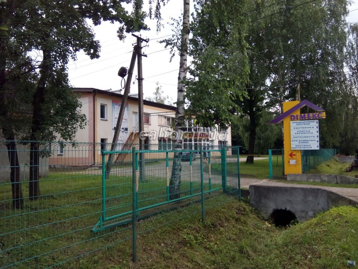Prodayetsya_mainovyi_komertsiinyi_kompleks_v_misti_Bohorodchany_15613_3_1543396073.jpg