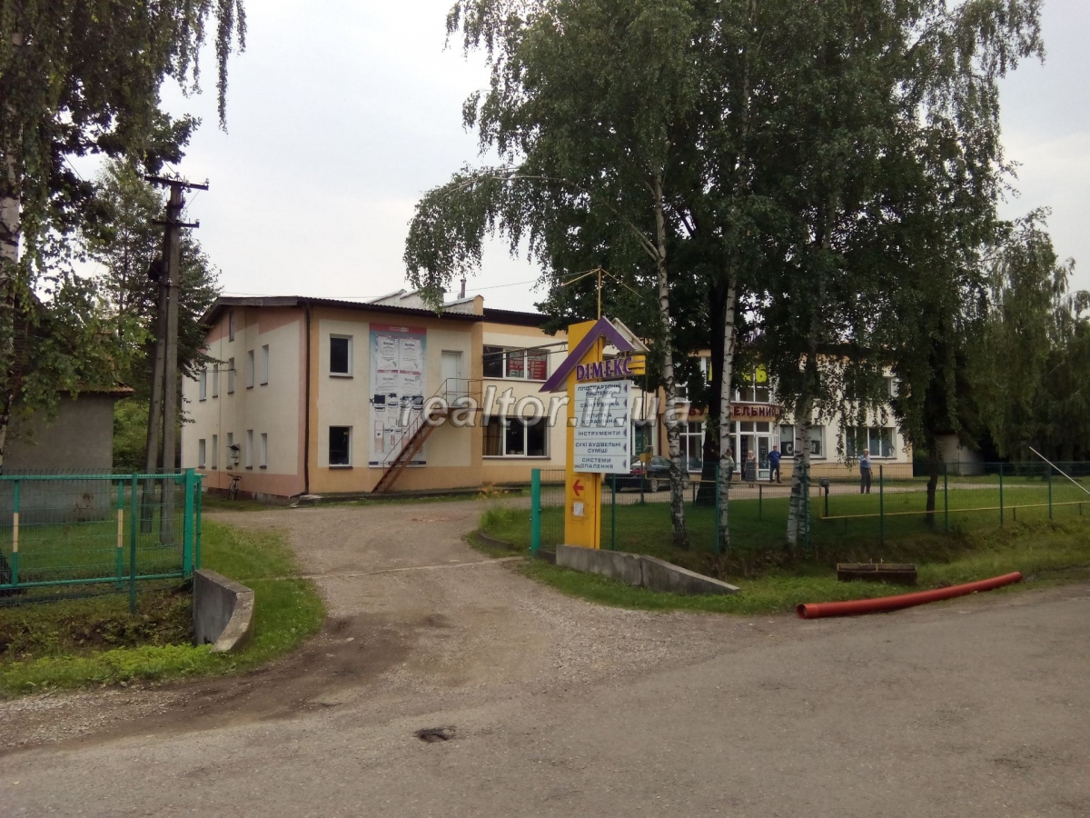 Prodayetsya_mainovyi_komertsiinyi_kompleks_v_misti_Bohorodchany_15613_4_1543396074.jpg