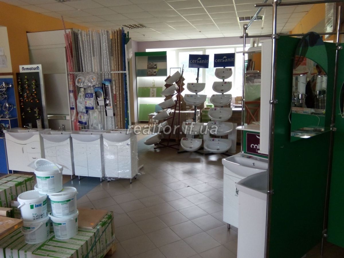 Prodayetsya_mainovyi_komertsiinyi_kompleks_v_misti_Bohorodchany_15613_8_1543396077.jpg