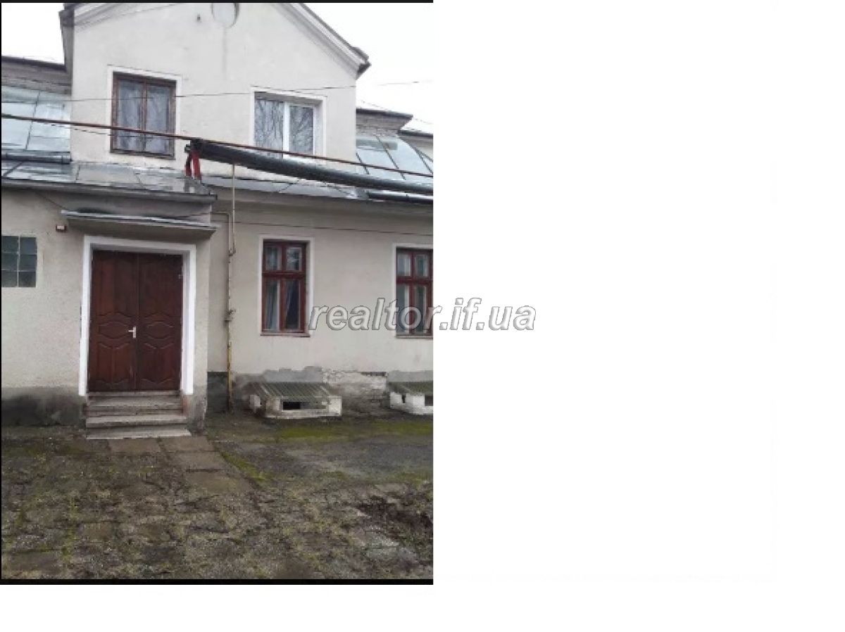 Prodayetsya_nezhytlove_prymishchennya_na_vulytsi_Vysochana_16951_3_1568187355.jpg