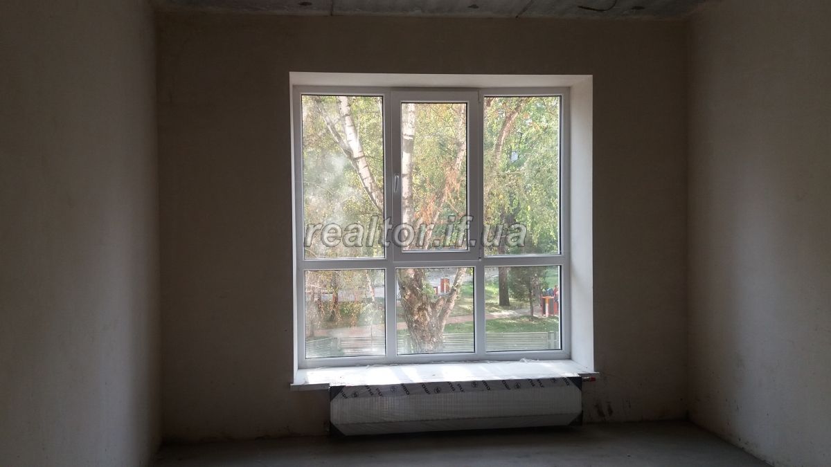 Prodayetsya_odnokimnatna_kvartyra_v_elitnomu_budynku_bilya_parku_13978_5_1507712723.jpg