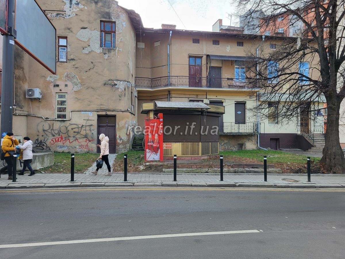 Prodayetsya_okremo_stoyache_nezhytlove_prymishchennya_po_vulytsi_Belvederska_17_b_22826_0_1704824285.jpeg