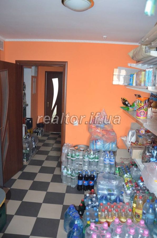 Prodayetsya_produktovyi_mahazyn_v_Pasichnii_14979_9_1528538774.jpg