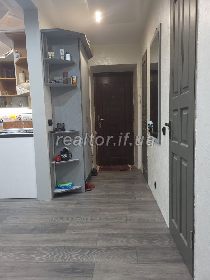 Prodayetsya_prostora_2_kimnatna_kvartyra_po_vulytsi_Konovaltsya_z_meblyamy_ta_tekhnikoyu_22799_7_1702631818.jpeg