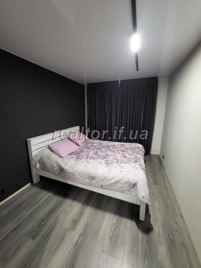 Prodayetsya_prostora_2_kimnatna_kvartyra_po_vulytsi_Konovaltsya_z_meblyamy_ta_tekhnikoyu_22799_9_1702631818.jpeg