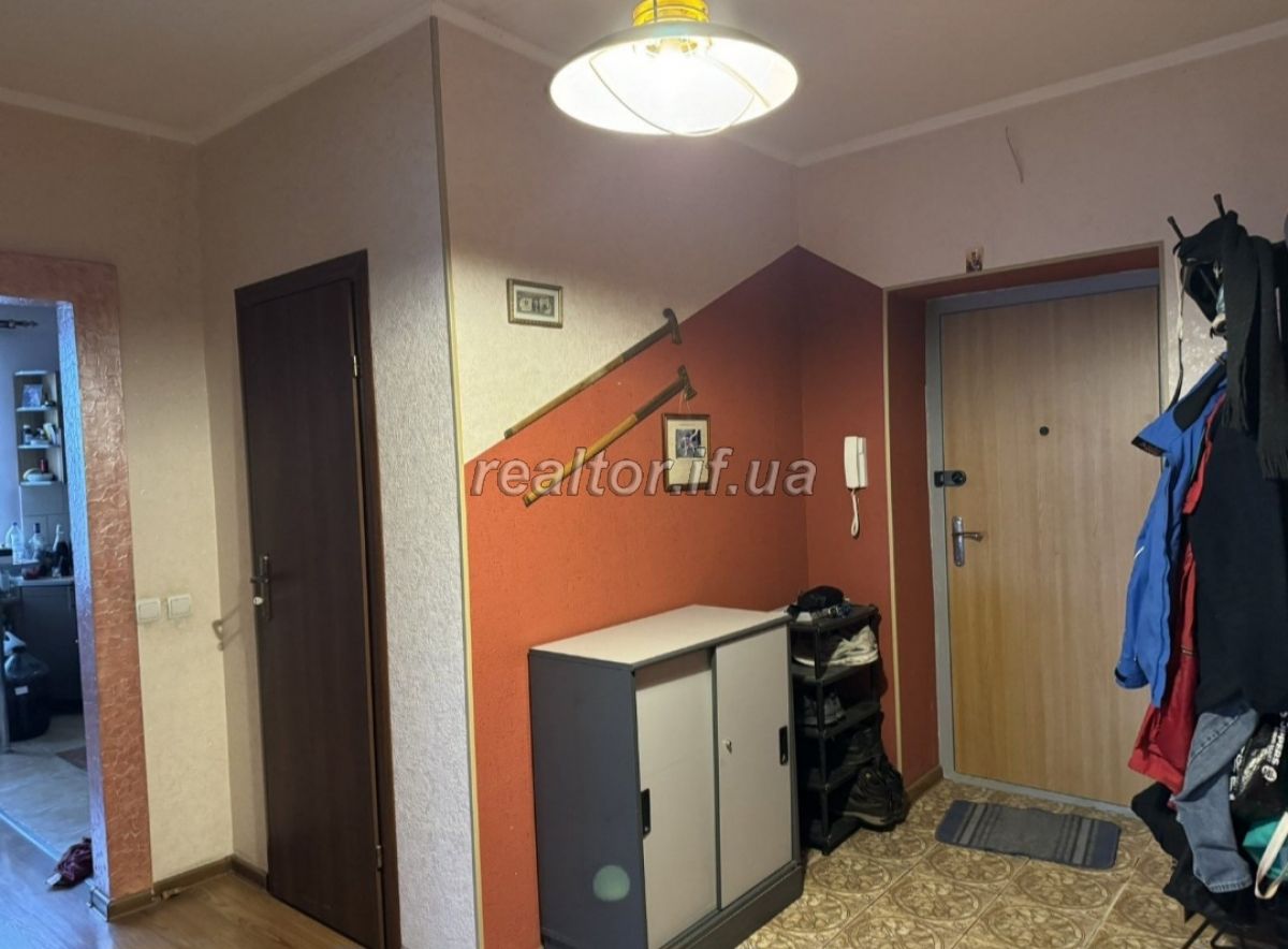 Prodayetsya_prostora_3_kimnatna_kvartyra_v_zatyshnomu_dvori_po_vulytsi_Troleibusna_22769_16_1701338240.jpeg
