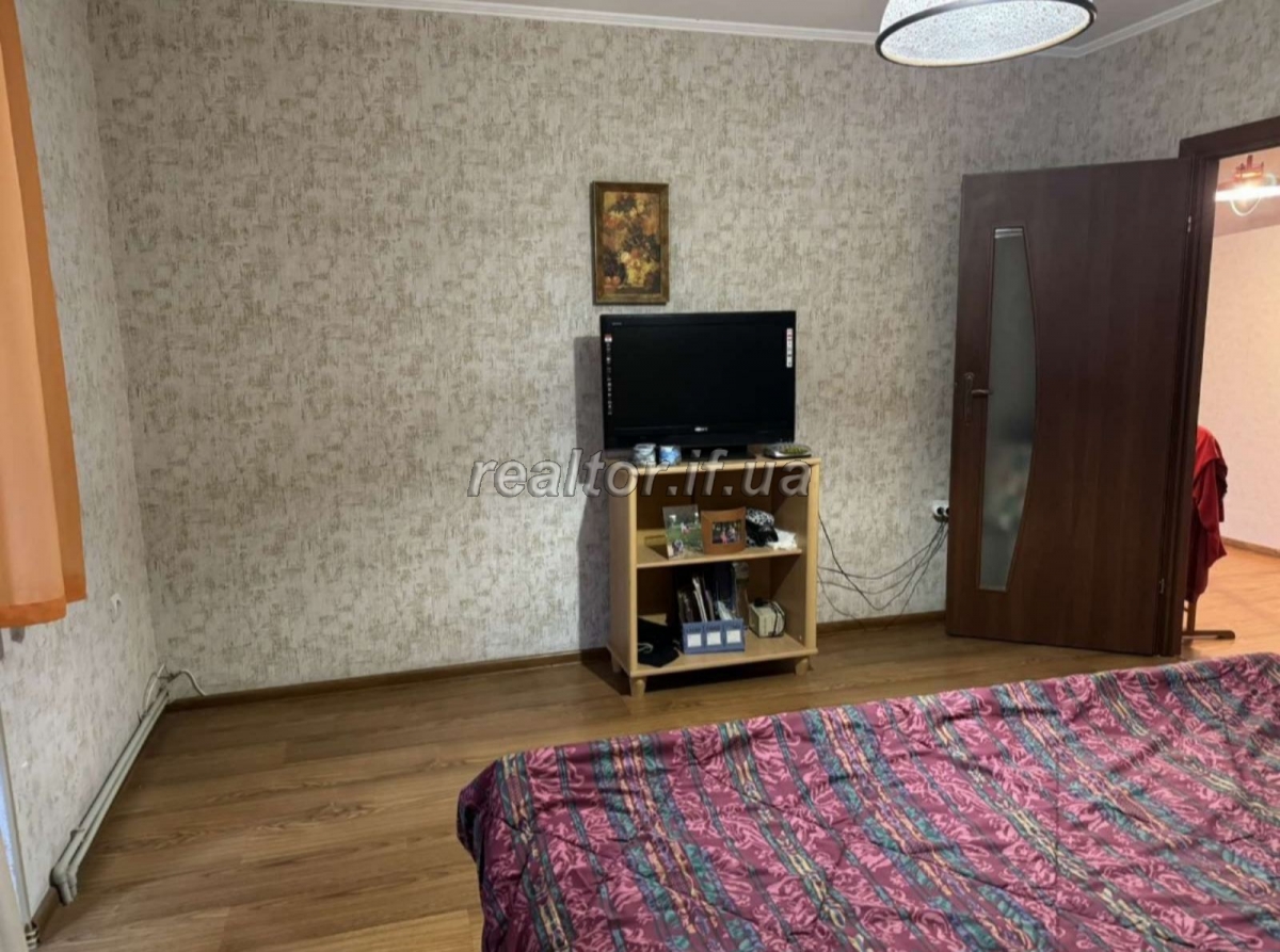 Prodayetsya_prostora_3_kimnatna_kvartyra_v_zatyshnomu_dvori_po_vulytsi_Troleibusna_22769_7_1701338238.jpeg