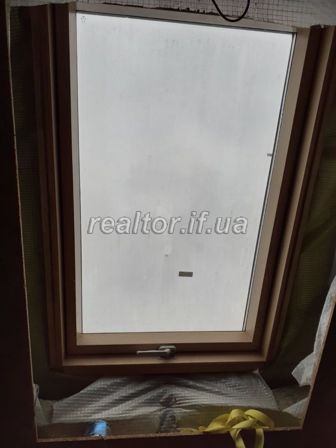 Prodayetsya_prostora_dvokhrivneva_kvartyra_v_harnomu_raioni_v_novomu_obzhytomu_budynku__18186_13_1595856163.jpg