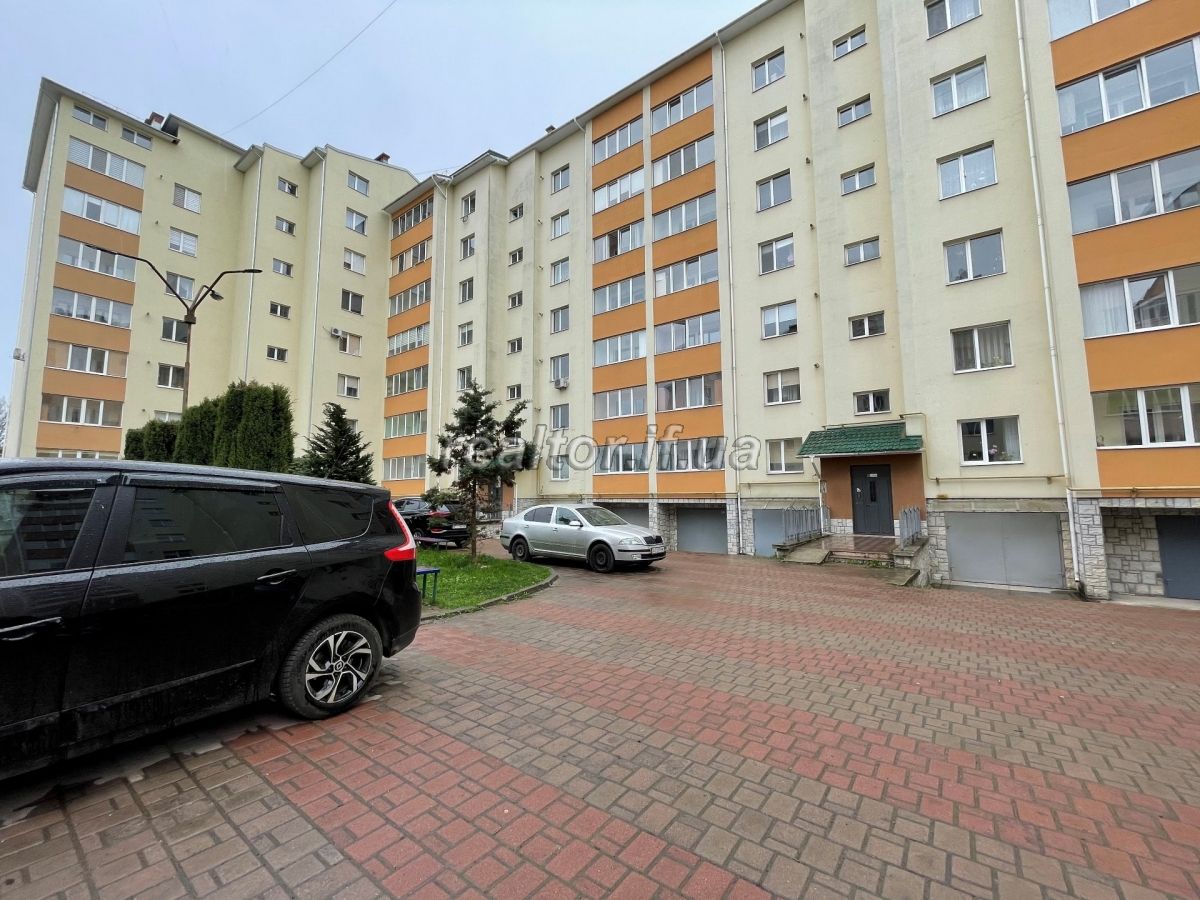 Prodayetsya_prostora_dvokimnatna_kvartyra_z_yakisnym_ta_suchasnym_yevroremontom_v_novobudovi_v_raioni_Pasichnoyi_po_vulytsi_Troleibusna_20164_28_1620461587.jpeg