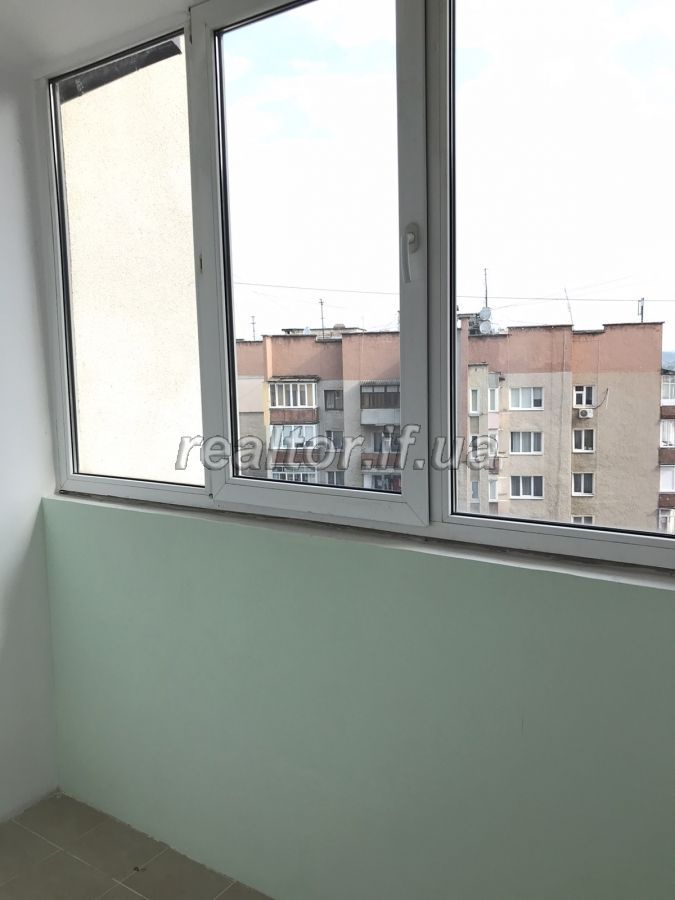 Prodayetsya_prostora_trokhkimnatna_kvartyra_z_yevroremontom_po_vulytsi_Uhornytska_18414_7_1599460693.jpg