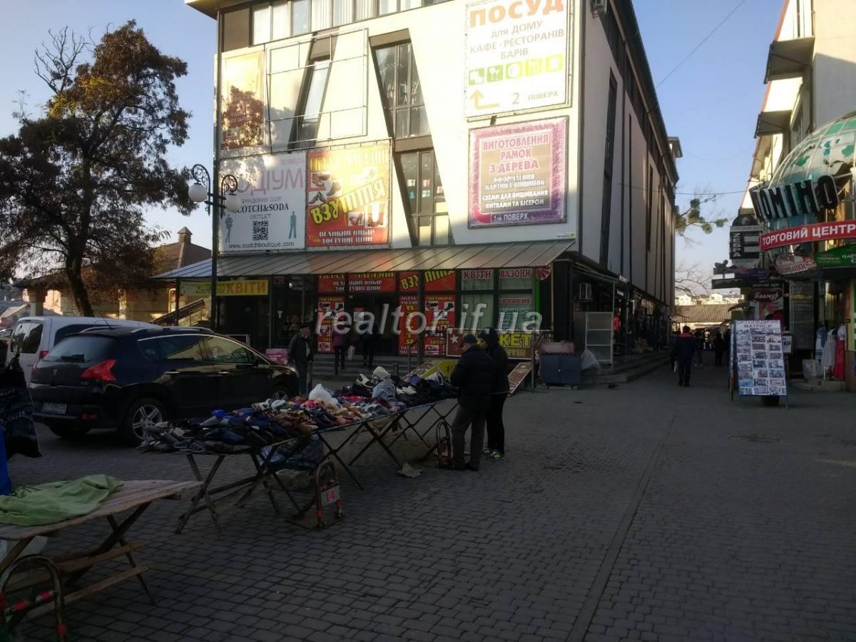 Prodayetsya_prymishchennnya_v_TsENTRI_mista_Po_vulytsi_Halytsk_11471_3_1542012098.jpg