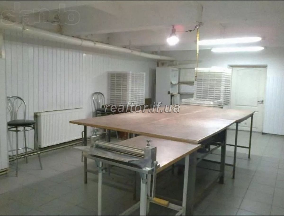 Prodayetsya_prymishchennya_pid_vyrobnytstvo_ofis_ta_sklad_na_vulytsi_Sukhomlynskoho_16871_2_1567251007.jpg