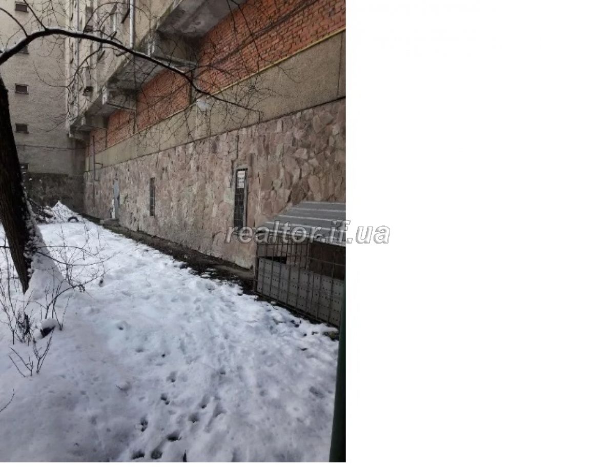 Prodayetsya_prymishchennya_pid_vyrobnytstvo_ofis_ta_sklad_na_vulytsi_Sukhomlynskoho_16871_3_1567251007.jpg