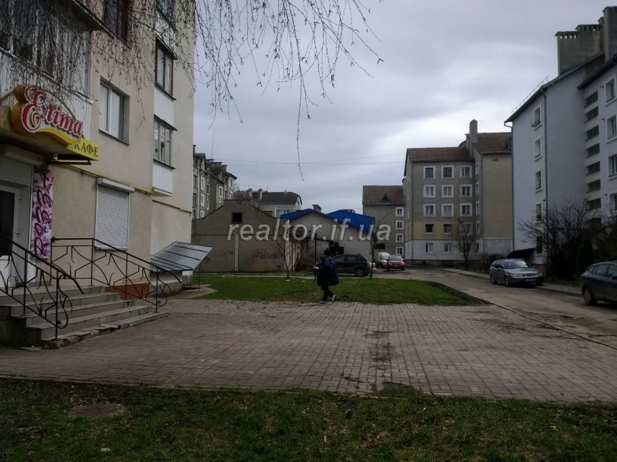 Prodayetsya_prymishchennya_po_vul_Ukrayinskoyi_Dyviziyi_v_velykomu_spalnomu_mikroraioni_14685_12_1522768768.jpg