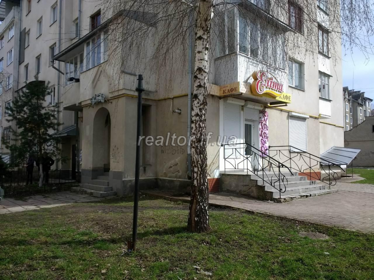 Prodayetsya_prymishchennya_po_vul_Ukrayinskoyi_Dyviziyi_v_velykomu_spalnomu_mikroraioni_14685_15_1522768768.jpg