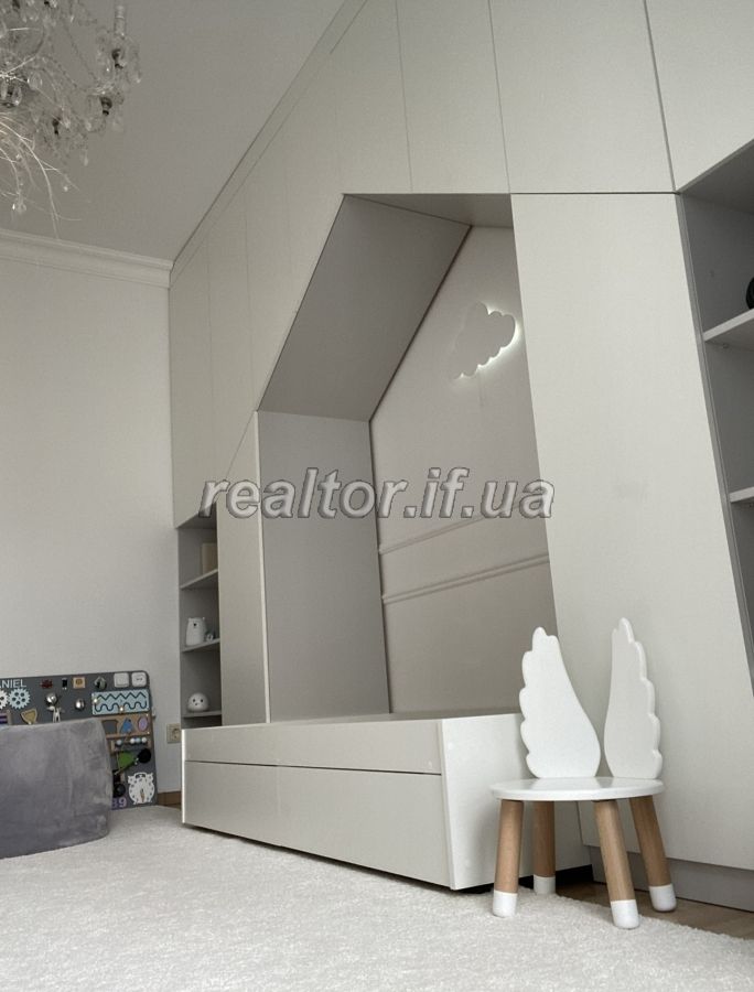 Prodayetsya_suchasna_2-kimnatna_kvartyra_v_prestyzhnomu_raioni_Ivano-Frankivska_23202_0_1723034944.jpeg