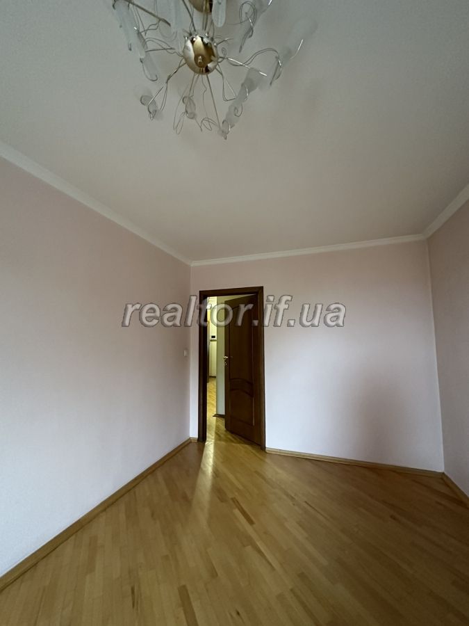 Prodayetsya_trykimnatna_kvartyra_hotova_do_zaselennya_u_zatyshnomu_dvori_po_vulytsi_Stusa_22666_9_1697186901.jpeg