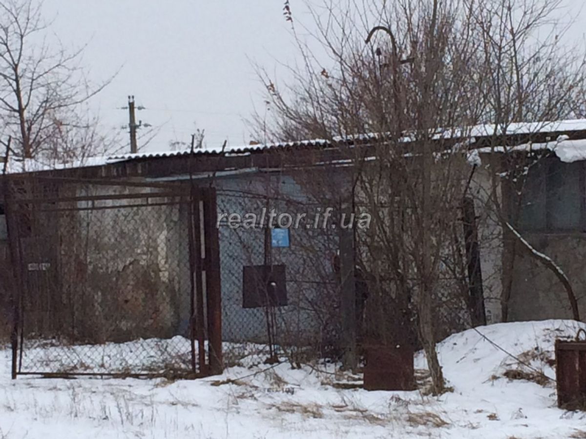 Prodayetsya_tsilisnyi_mainovyi_kompleks_budivel_u_misti_Novoselytsya_15860_16_1549030813.jpg