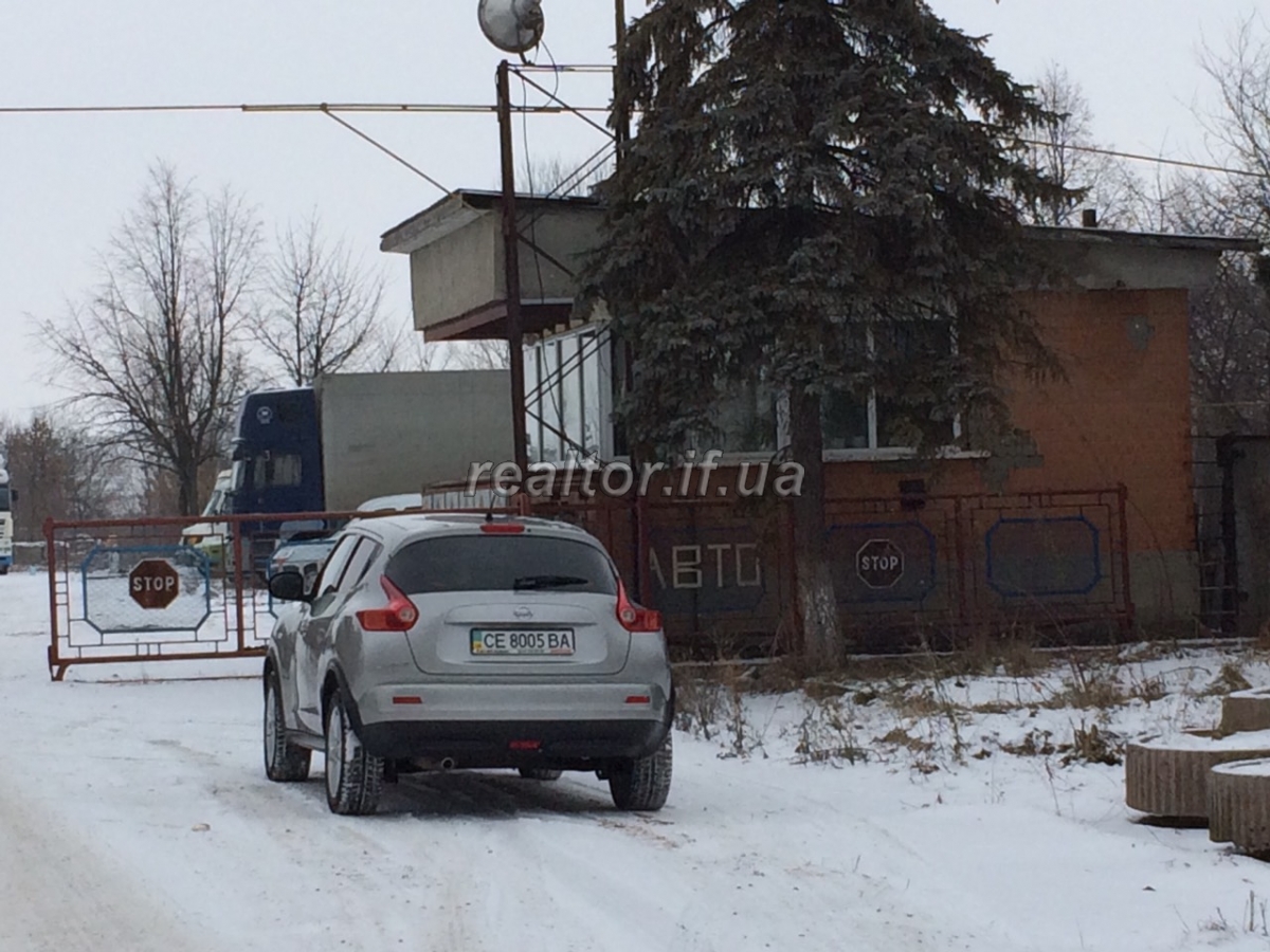 Prodayetsya_tsilisnyi_mainovyi_kompleks_budivel_u_misti_Novoselytsya_15860_25_1549030816.jpg