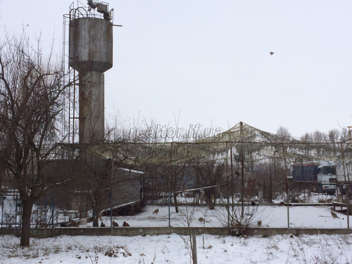 Prodayetsya_tsilisnyi_mainovyi_kompleks_budivel_u_misti_Novoselytsya_15860_40_1549030821.jpg
