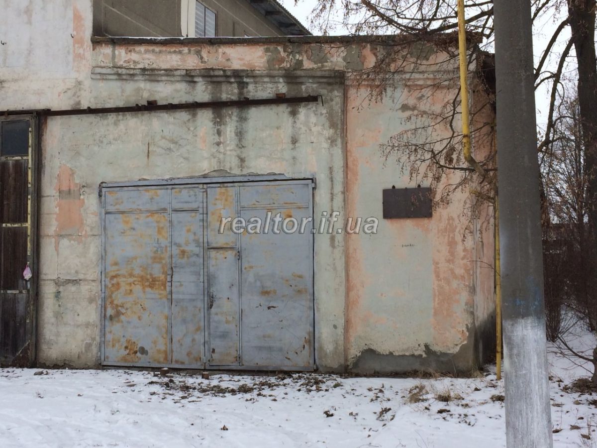 Prodayetsya_tsilisnyi_mainovyi_kompleks_budivel_u_misti_Novoselytsya_15860_6_1549030810.jpg