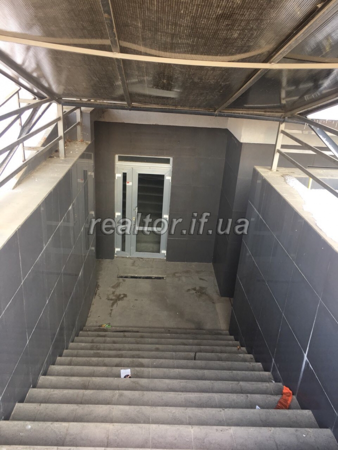 Prodayetsya_tsokolne_prymishchennya_po_Mykolaichuka_15836_2_1548684132.jpg