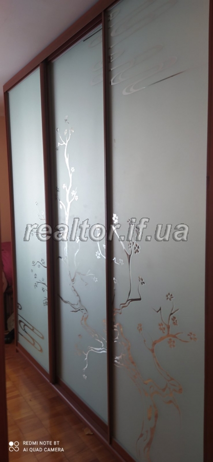 Prodayetsya_velyka_4_kimnatna_kvartyra_v_tsentri_mista_po_vulytsi_Natsionalnoyi_Hvardiyi_21309_2_1643963413.jpeg