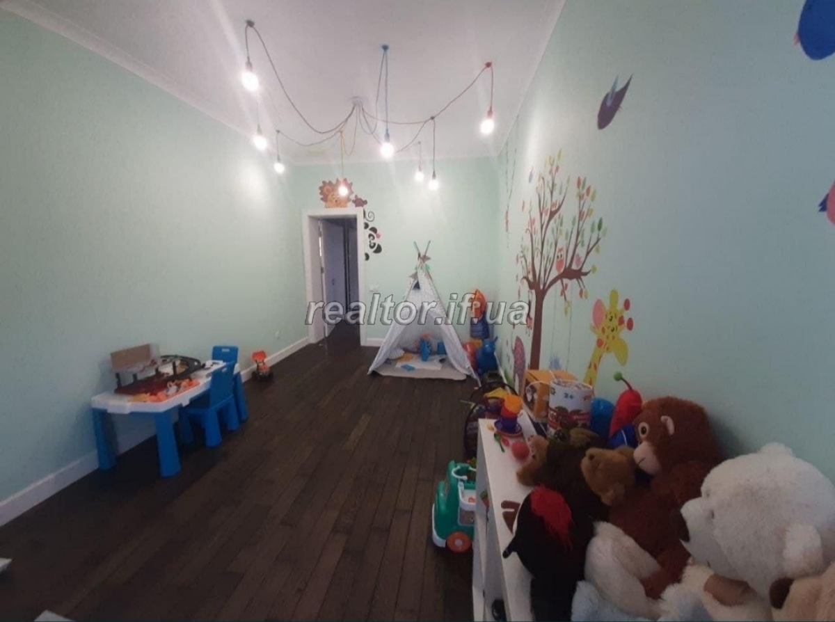 Prodayetsya_velyka_kvartyra_v_novobudovi_z_remontom_i_meblyamy_v_tsentri_mista_po_vulytsi_Franka_22315_15_1680509410.jpeg